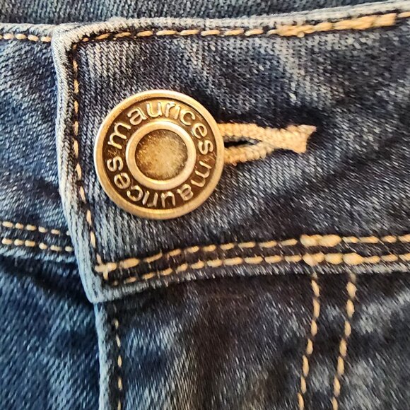 EUC Maurices women's jeans - Picture 5 of 9